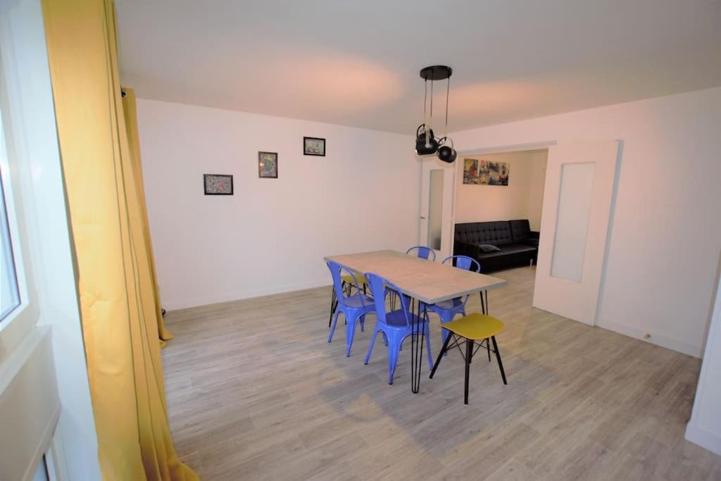 Accueil Calaisien Apartment Bagian luar foto